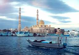 Unlocking Egypt’s Splendor: Your Ultimate Travel Guide with Lady Egypt Tours